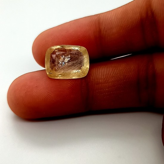 Yellow Sapphire (Pukhraj) 7.66 Ct Lab Tested